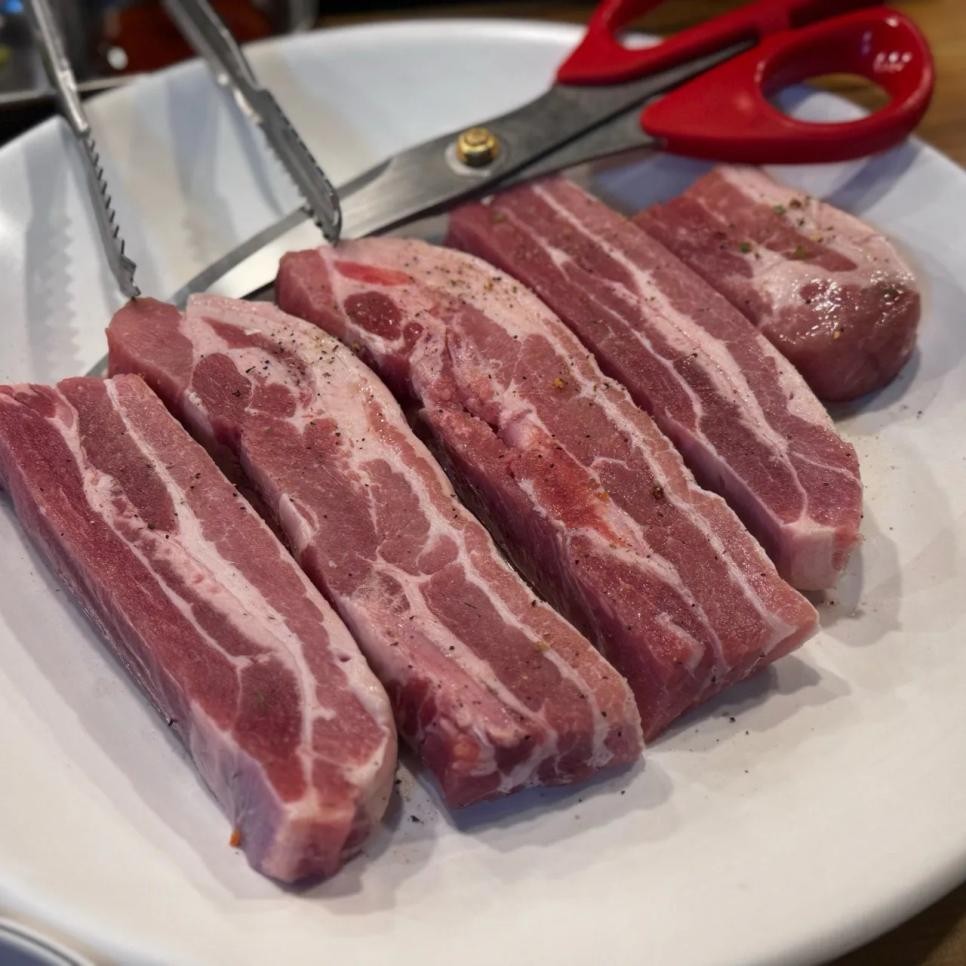 SPORTS SOS | 식당 삼겹살 호불호 논란 (필독)