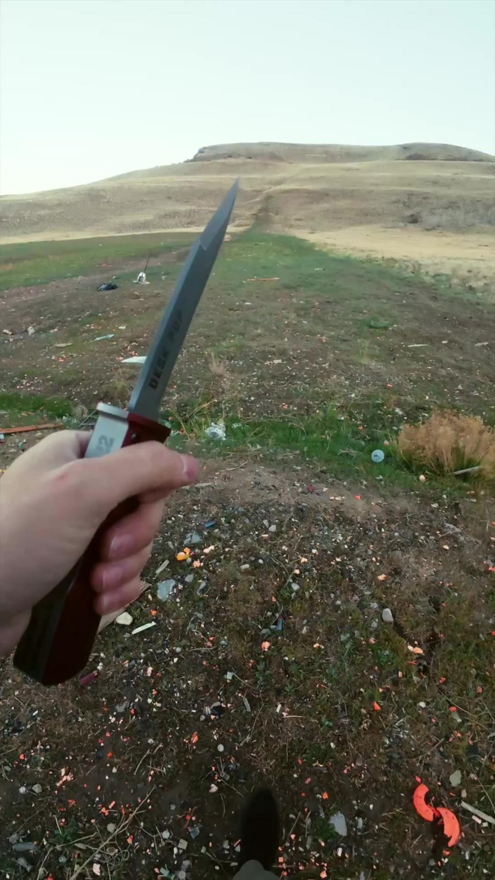 SPORTS SOS | 리볼버 같은 위력의 나이프.mp4