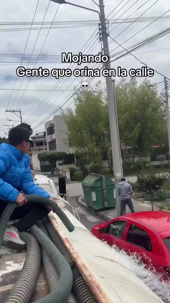 SPORTS SOS | 노상 방뇨 때문에 고통받는 라틴 아메리카 공무원들이 시작한일.mp4 [속보]