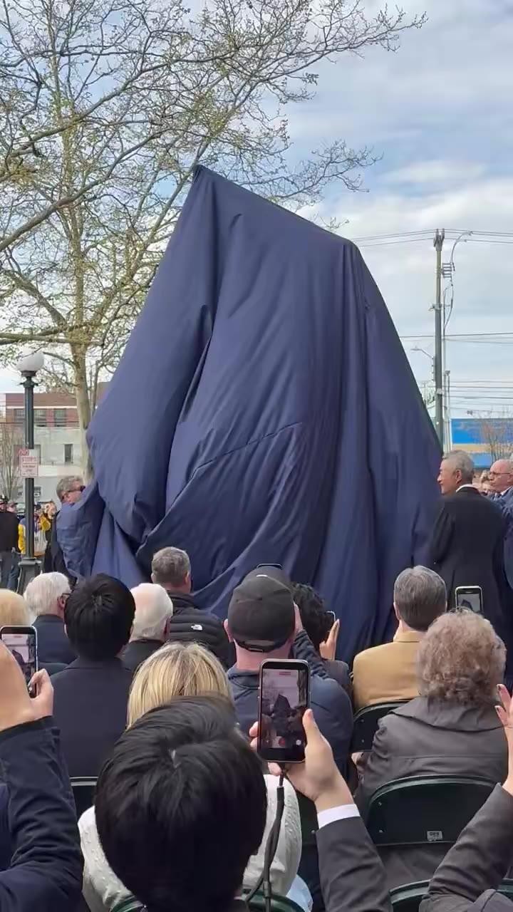 SPORTS SOS | 이치로 동상 제막식 대참사.mp4