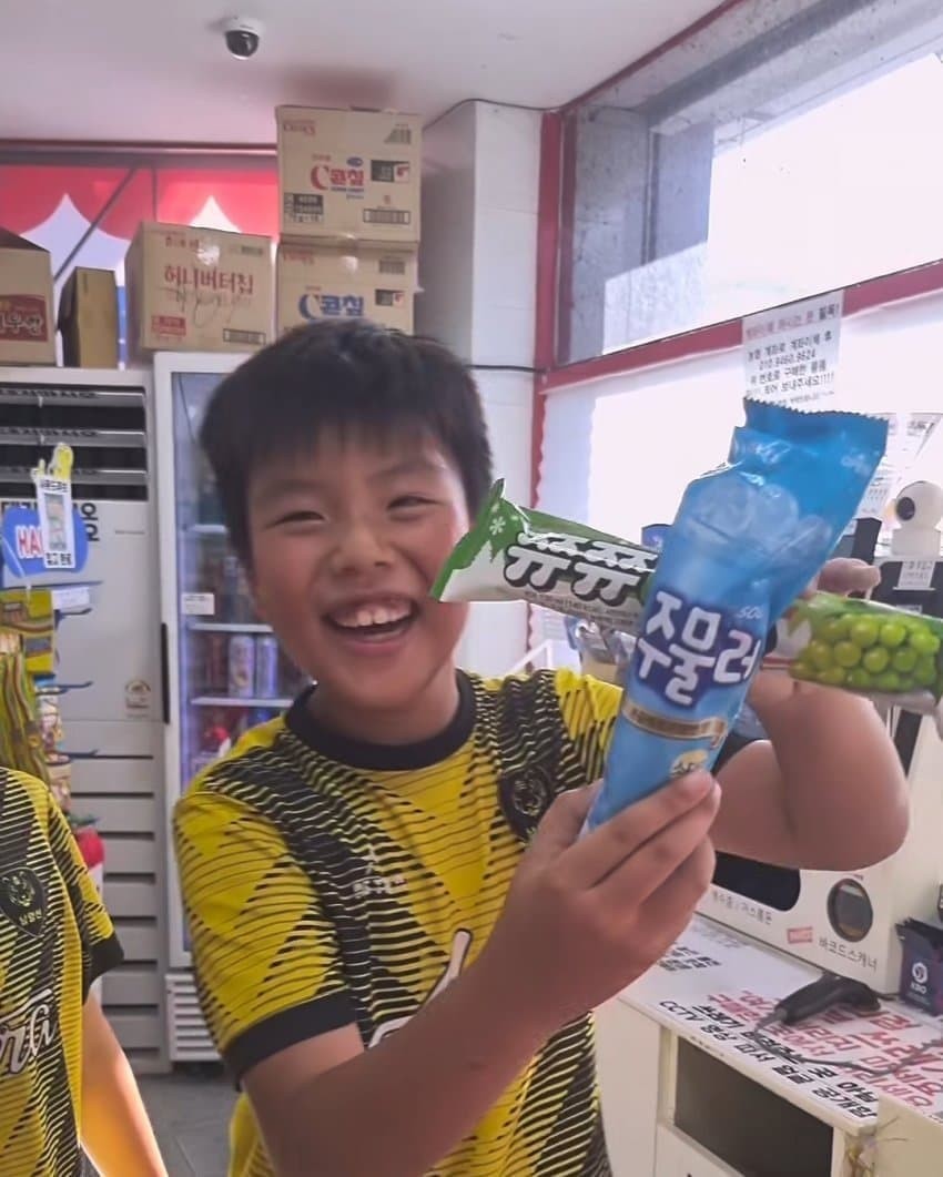 SPORTS SOS | 쮸쮸 주물러 (필독)