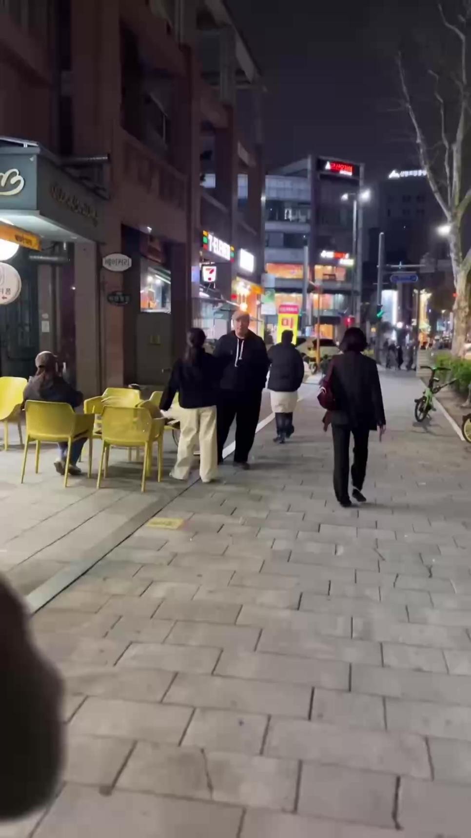 SPORTS SOS | 요즘 서울에 외국인 엄청 늘었음 정보