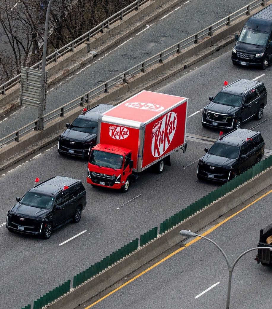 SPORTS SOS | 12톤 초콜렛 도난당한 킷캣 근황.jpg (필독)