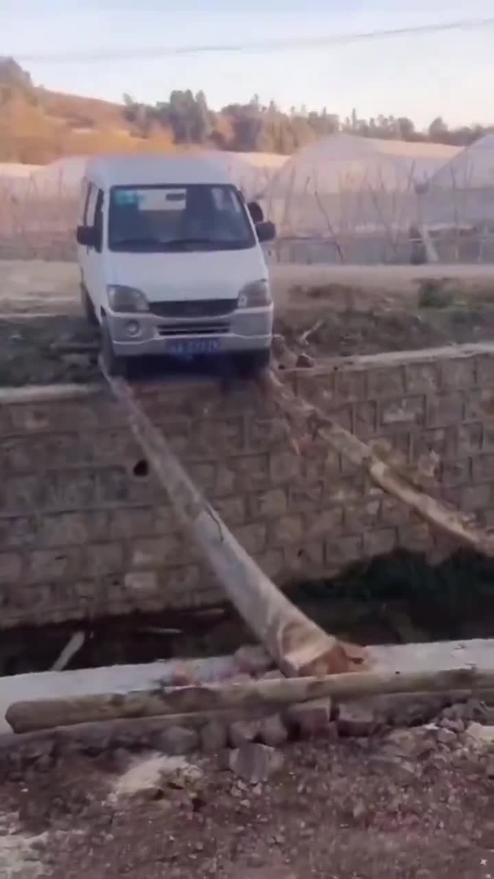 SPORTS SOS | 이걸 건너겠다고? (필독)