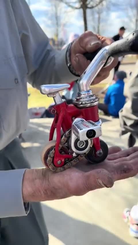 SPORTS SOS | 할아버지의 초미니 자전거