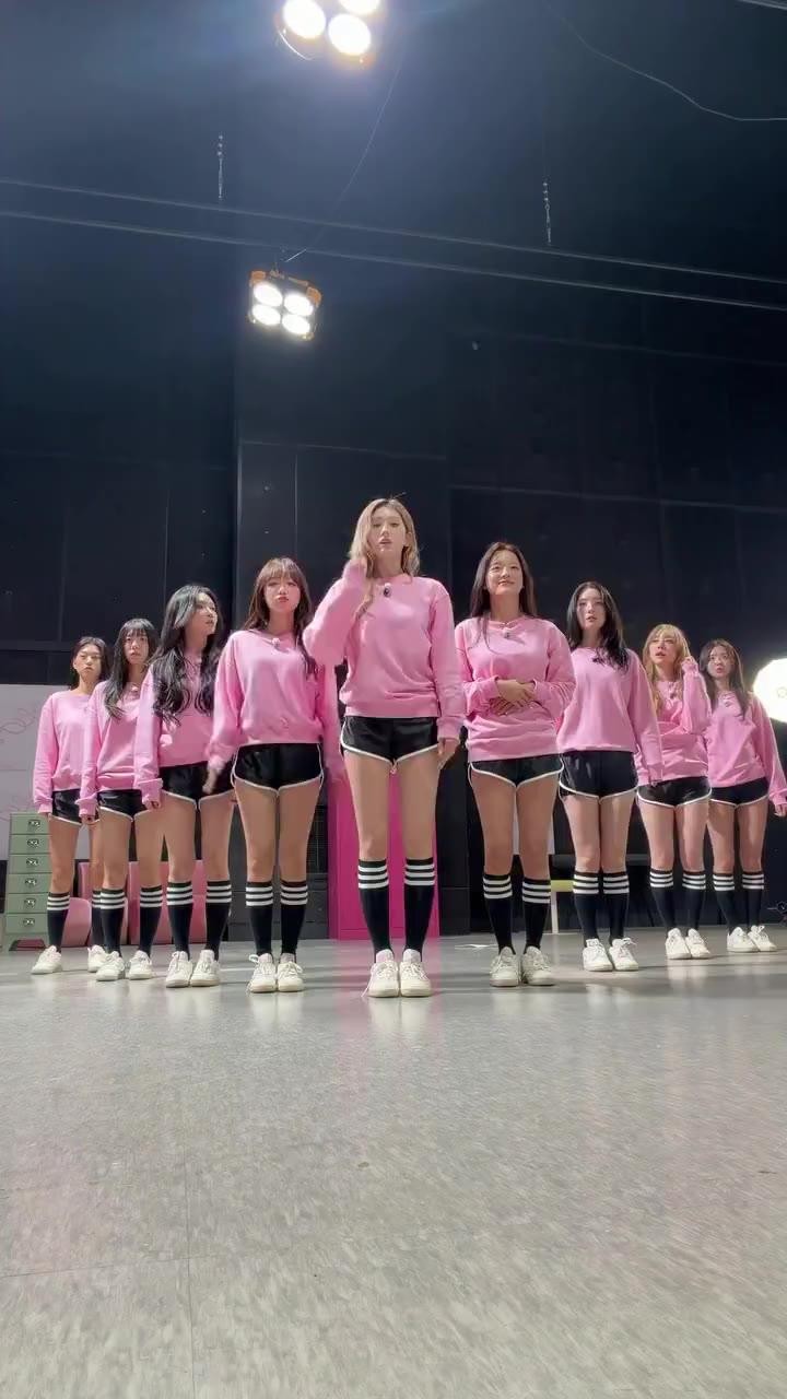 SPORTS SOS | 10년만에 모인 아이오아이 픽미.mp4 (필독)