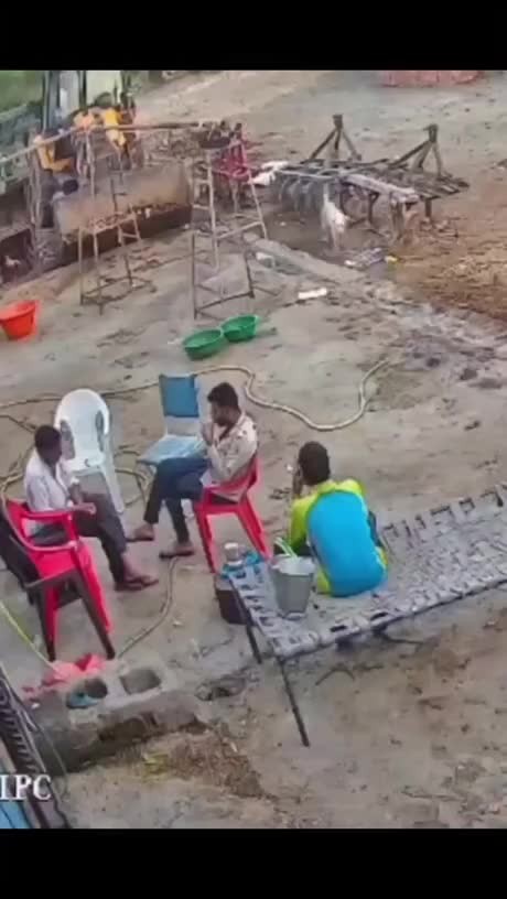 SPORTS SOS | 갑자기 사람을 공격하는 인도 들개 [속보]