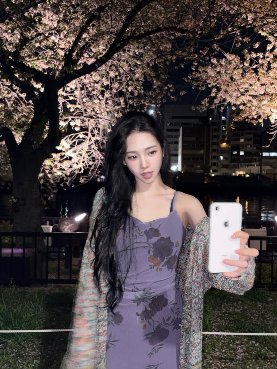 SPORTS SOS | 여친짤 올려주는 카리나 인스타 (필독)