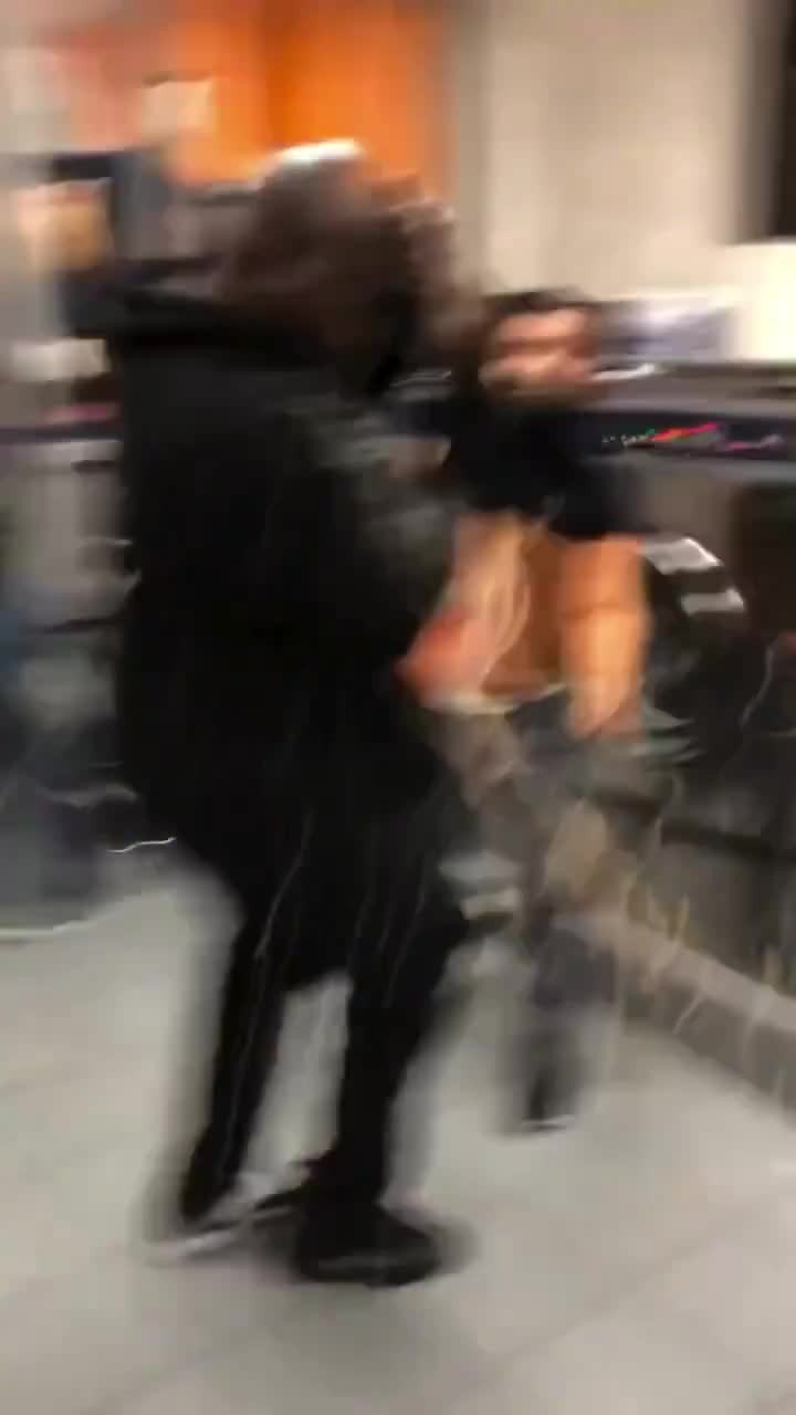 SPORTS SOS | 압도적인 피지컬 차이 확인 필수