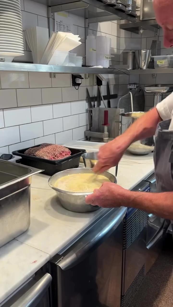 SPORTS SOS | 스웨덴식 미트볼 근황 정보