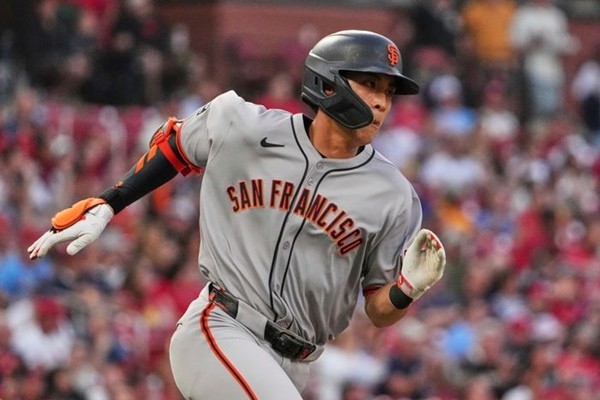 SPORTS SOS | 이정후, 14경기 만에 터진 시즌 1호…2루타 포함 멀티히트 맹타 (필독)