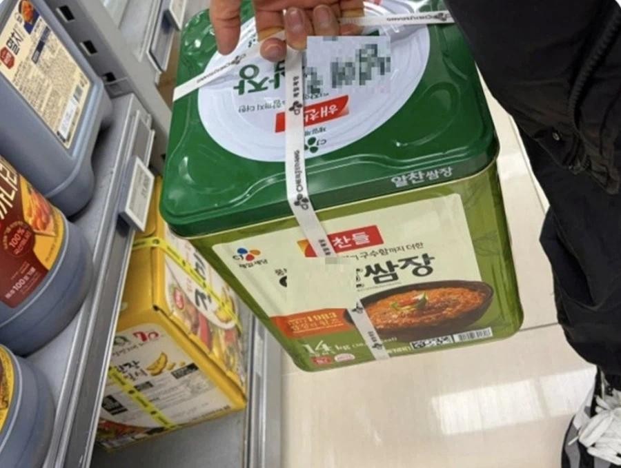 SPORTS SOS | 여보 고기 구워먹게 마트에서 쌈장 제일 큰거 하나만 사와.jpg 확인 필수