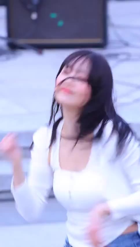 SPORTS SOS | 청바지 핏도 좋은 츄 (필독)