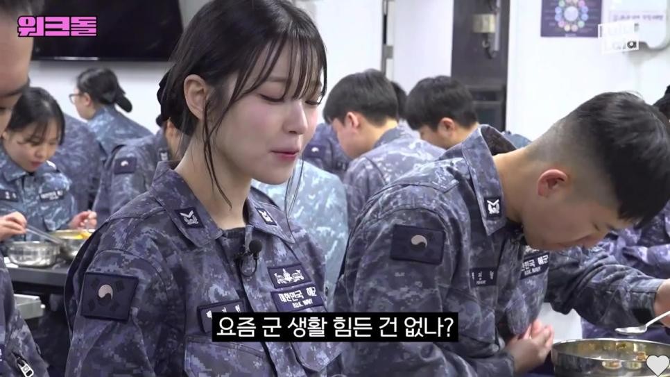 SPORTS SOS | 전입신병 갈구는 박지원 하사 [속보]