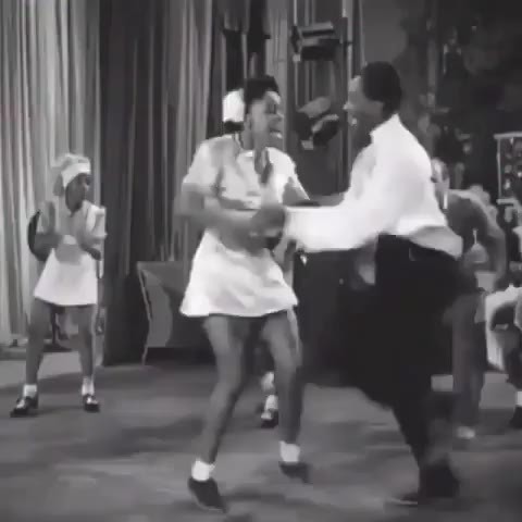 SPORTS SOS | 거의 100년 전에 미국 흑인들이 추던 춤 (필독)